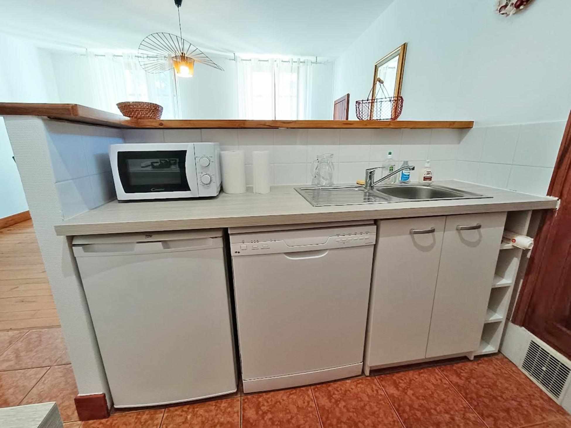 Le Petit Cerf, T3, Wifi, Cave Apartment Bagnères-de-Luchon Екстериор снимка